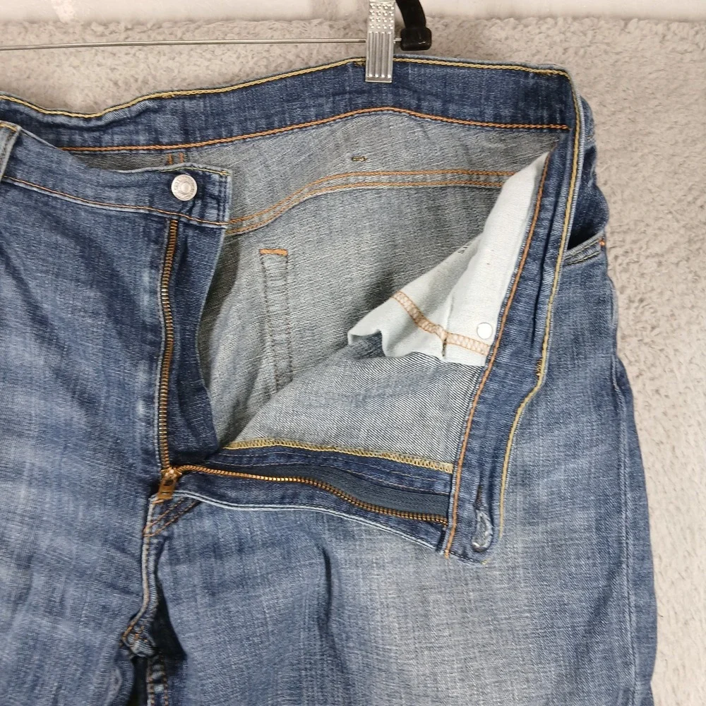 Levi's 514 Straight Fit Jeans Men's 40x30 Medium Wash Denim